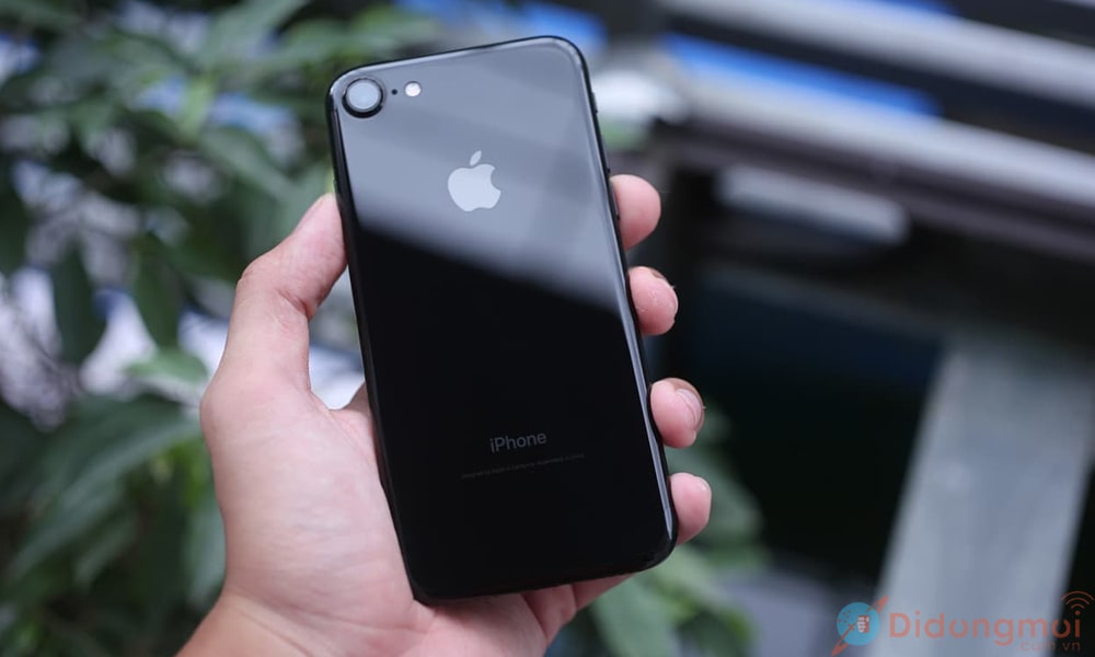 Đang dùng iPhone 7, có nên nâng cấp lên iPhone 11 hay không?